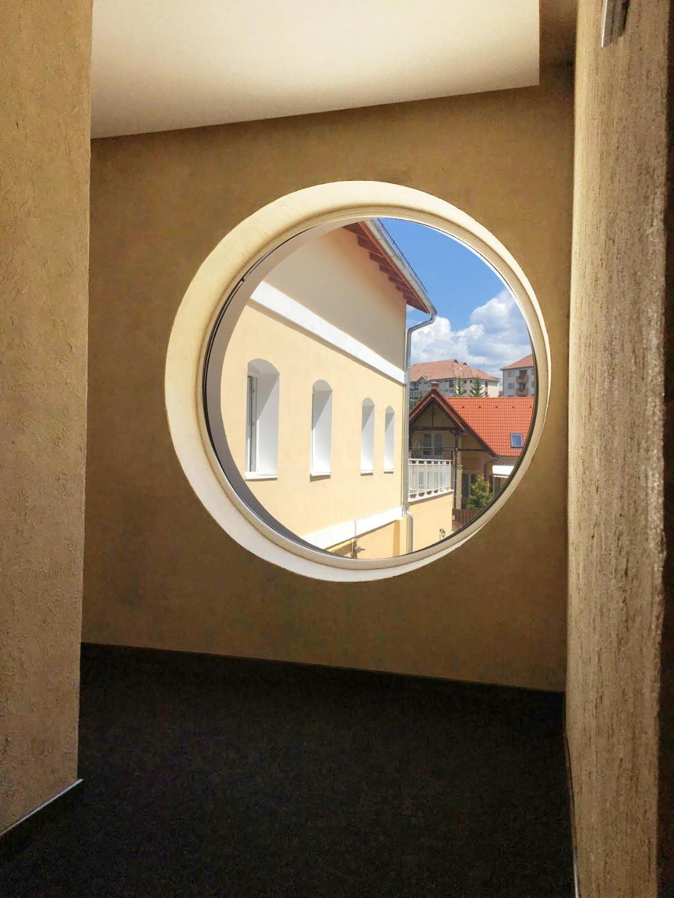 Csiki Hotel Меркуря-Чук Экстерьер фото