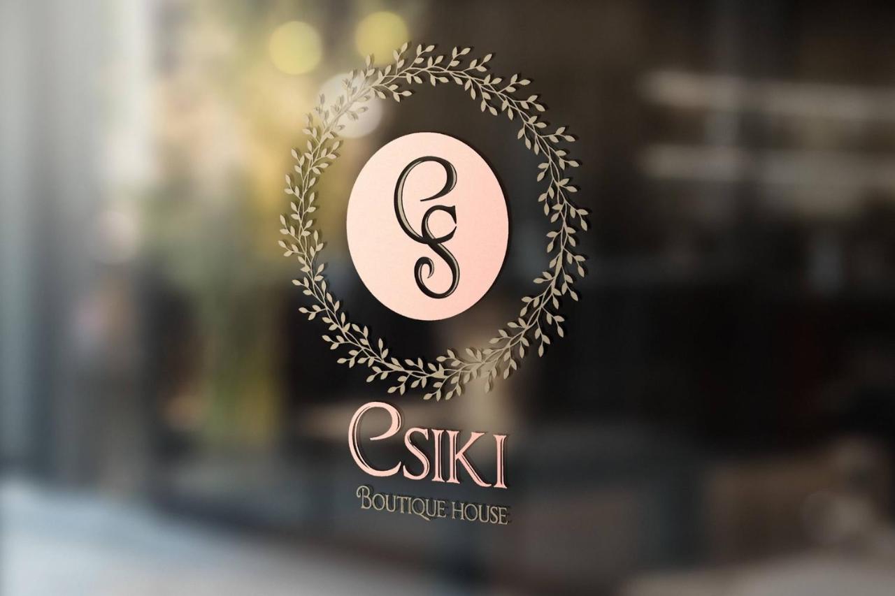 Csiki Hotel Меркуря-Чук Экстерьер фото
